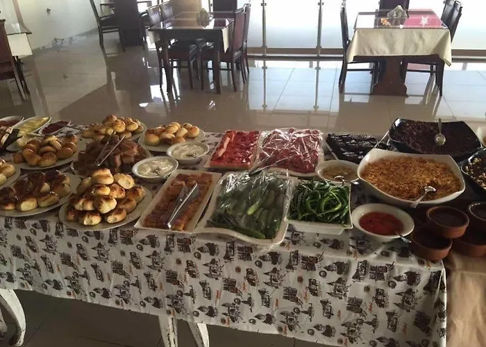 Business Address מלון *